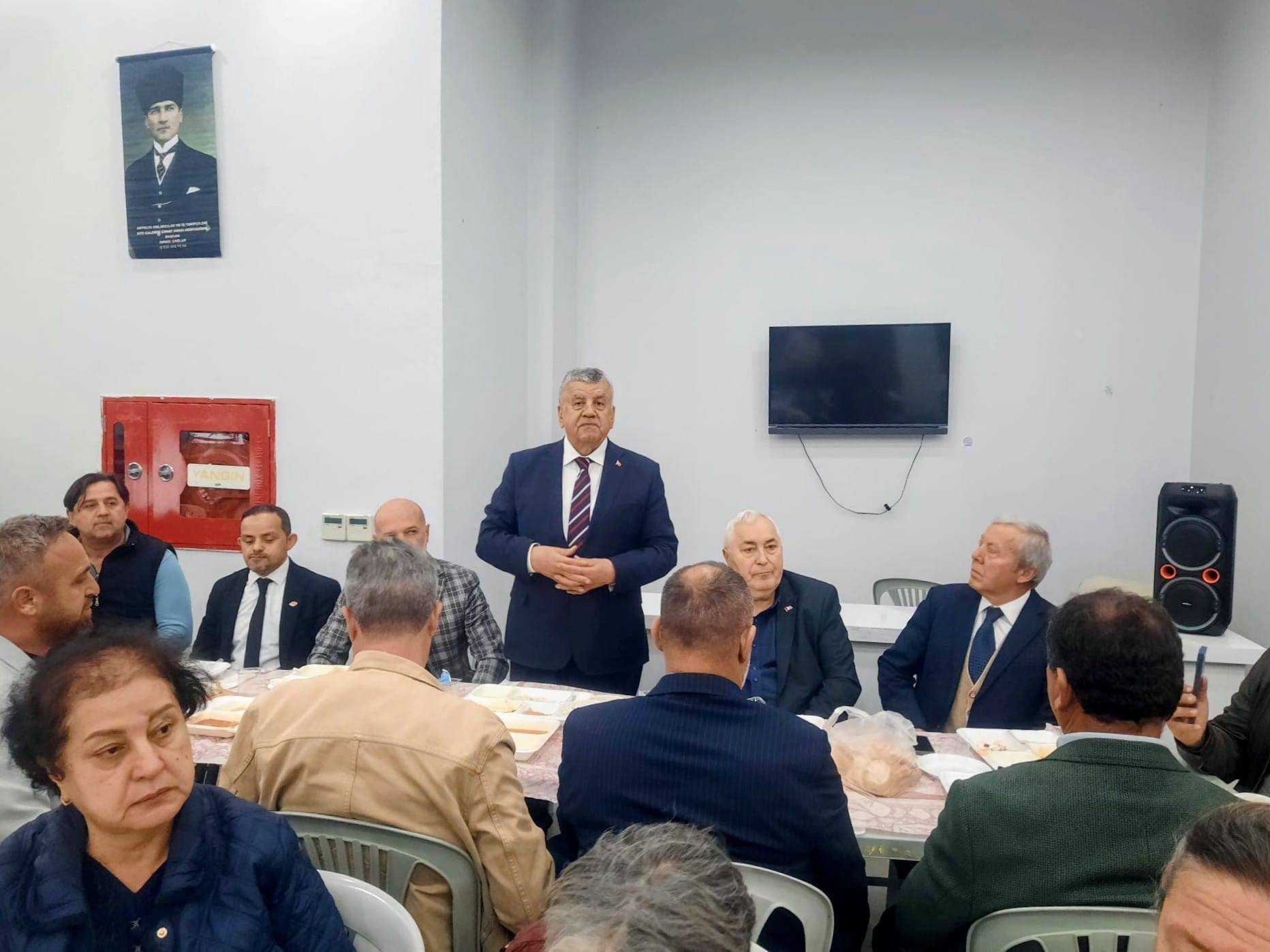 Belediye Başkanımız Hüseyin Baykal, Senirkentliler Derneği İftar Programına Katıldı