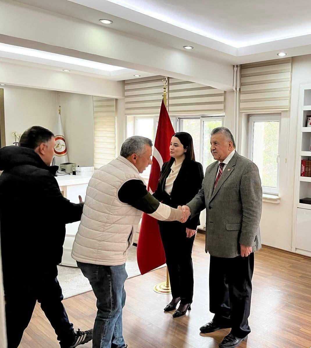 İlçemizde Ramazan Bayramı Bayramlaşma Töreni Kaymakamlık Makamı’nda Gerçekleştirildi